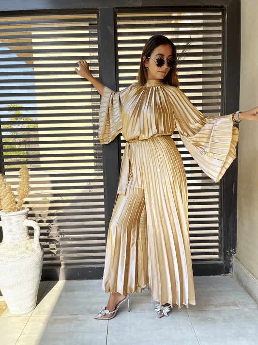 Silk satin Gold pleated jumpsuit with sleeves