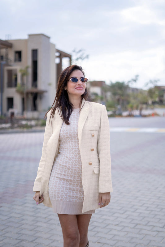 Over sized Off White tweed blazer with gold threads