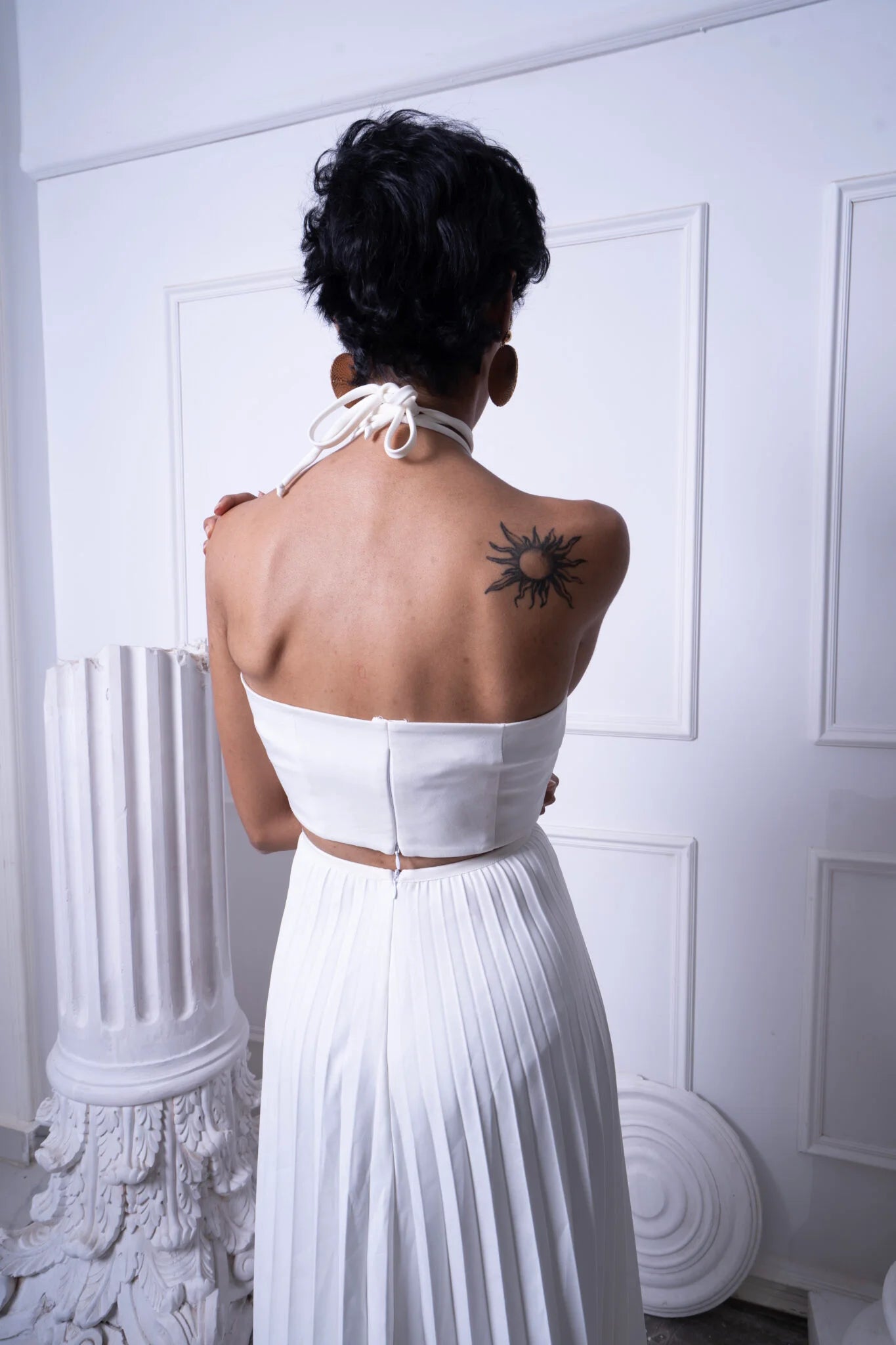 White 3D Flower Pleated Dress