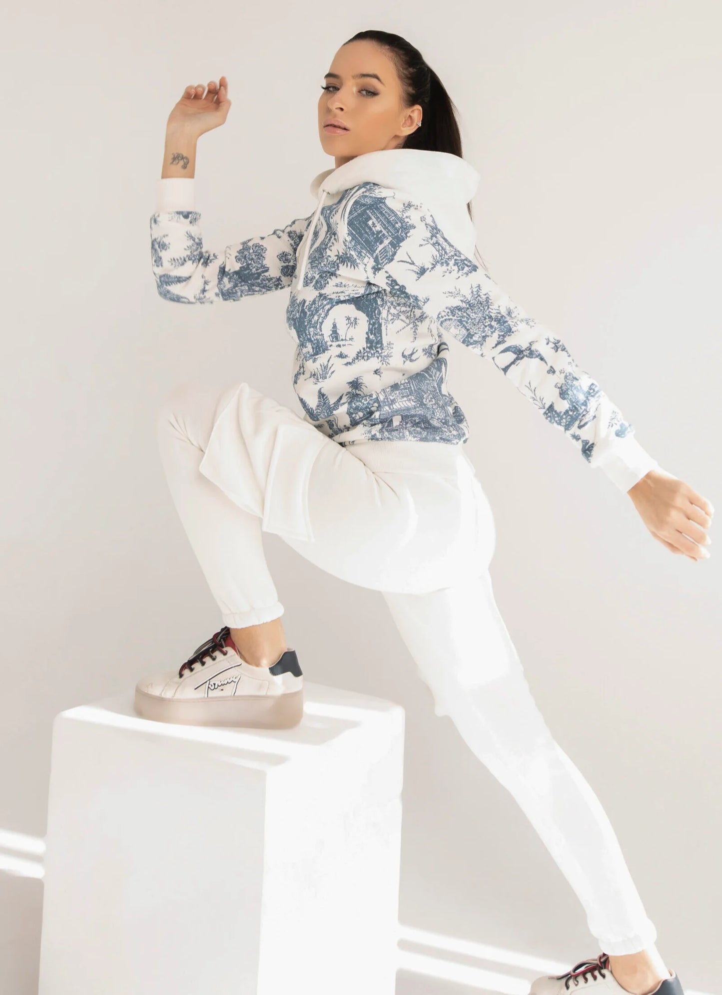 white sweatpants with puffy pockets
