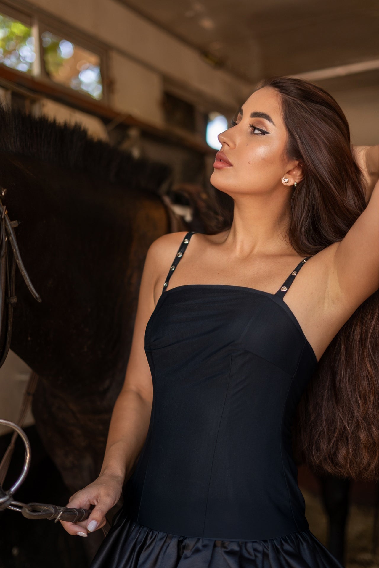 Black short dress with balloon skirt